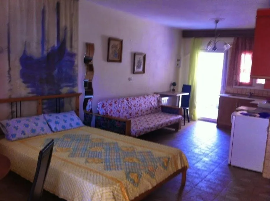 Roses Apartments Nea Michaniona Grecia